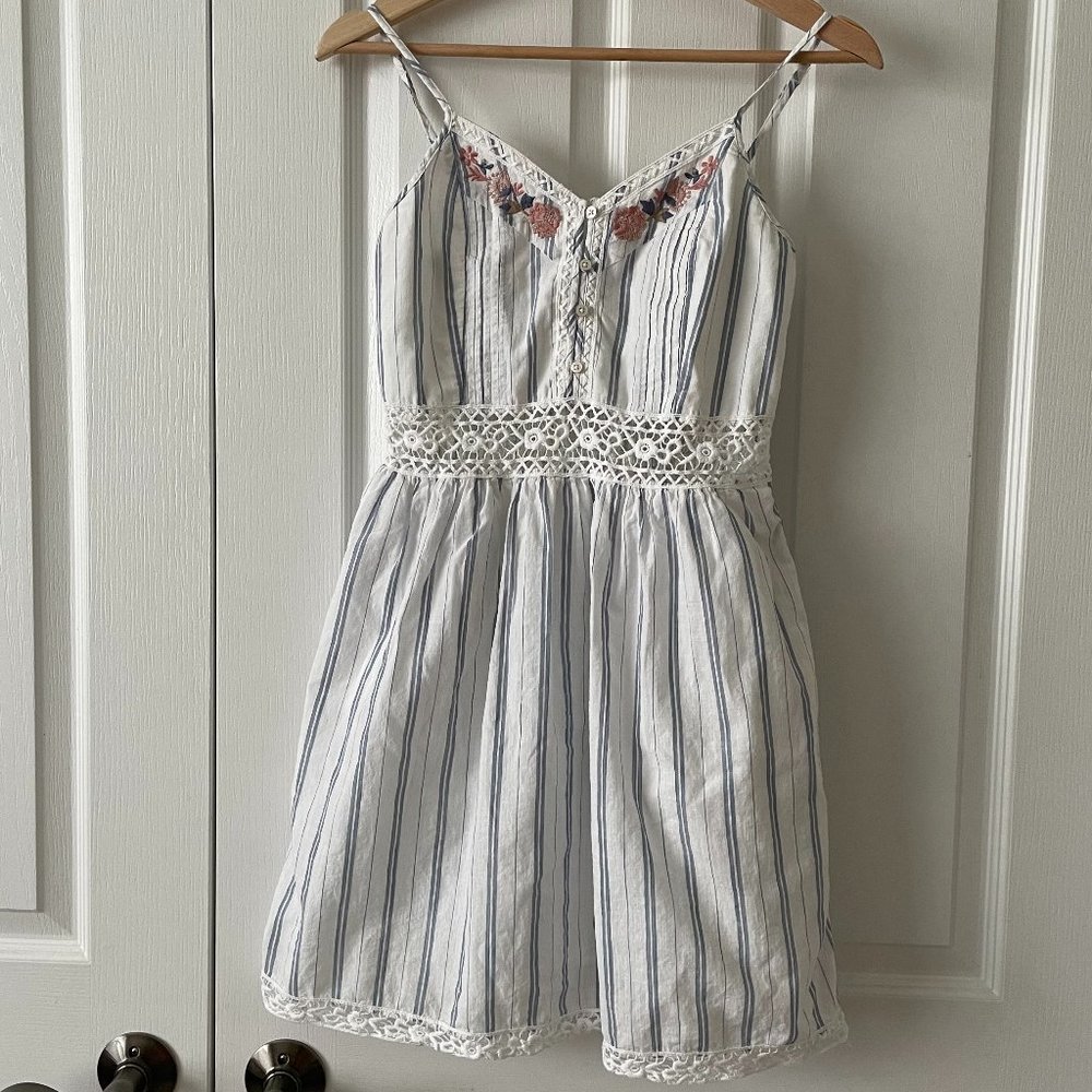 Abercrombie & Fitch  White Cotton Striped Dress Size ST